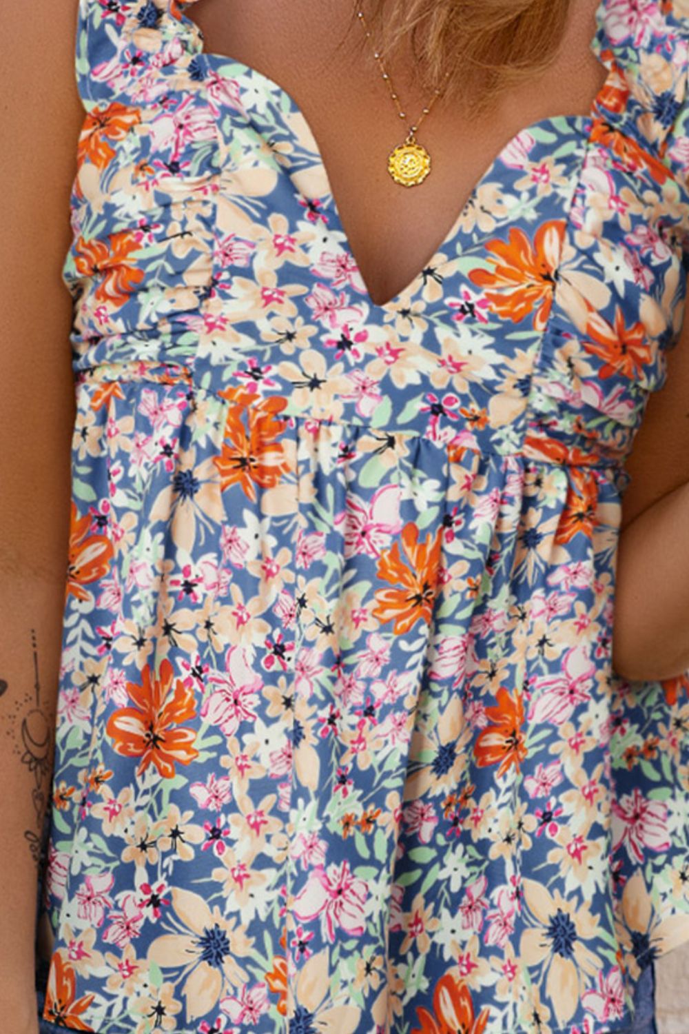 Load image into Gallery viewer, Floral Smocked Cap Sleeve Top- ONLINE ONLY 2-10 DAY SHIPPING